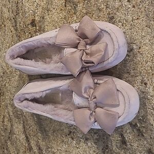 UGG Australia Clara Glam Glam Bow Light Violet Slippers Size 5